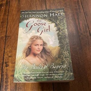 The Goose Girl by Shannon Hale Book